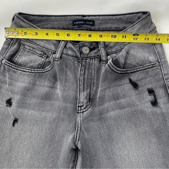 Sincerely Jules Faded Black Distressed High Rise Straight Jeans Size 3/26 - Picture 8 of 13